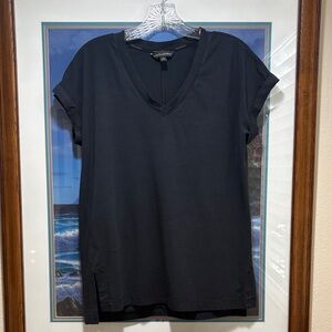 Banana Republic Black V-Neck Short Sleeve Tee